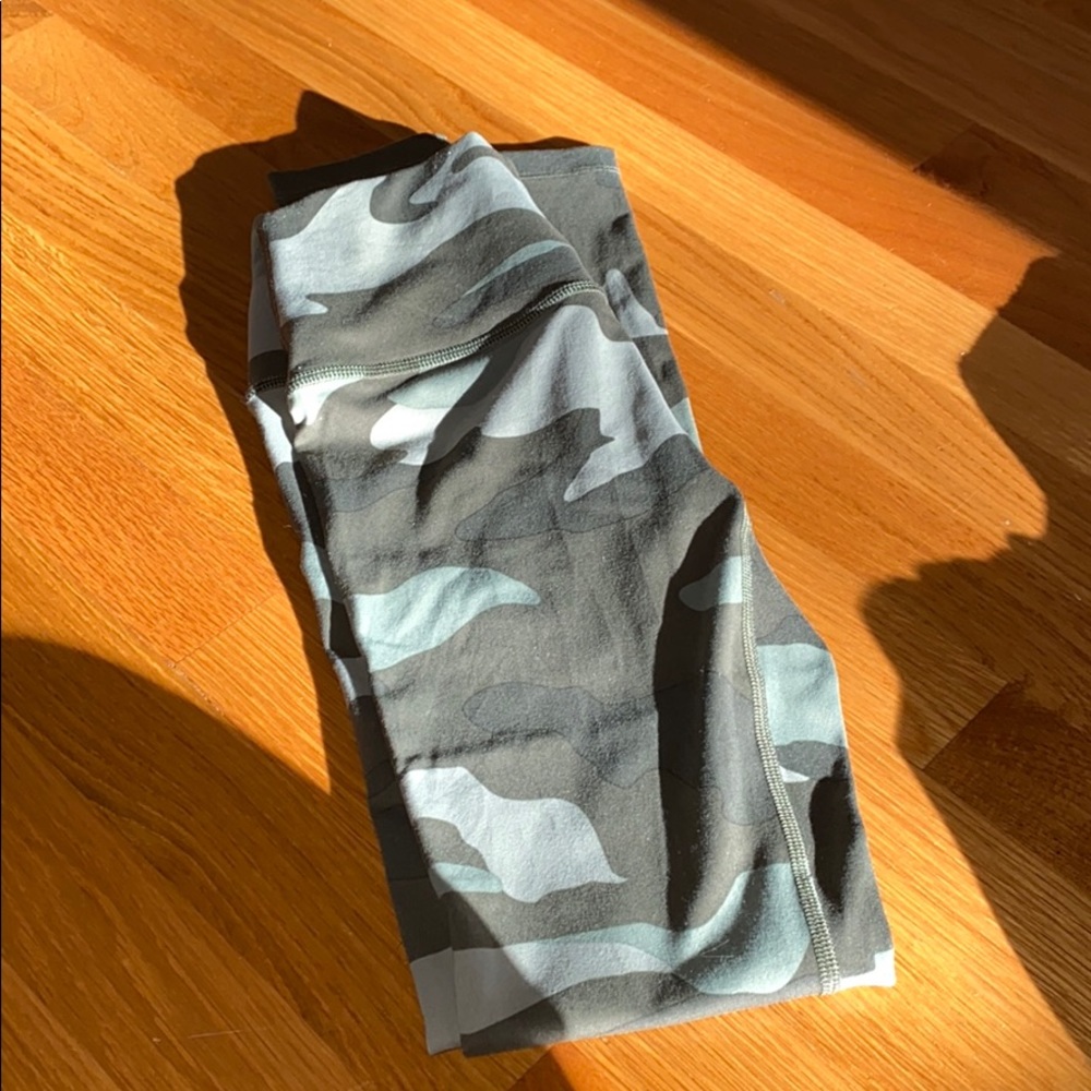 camo leggings from PINK